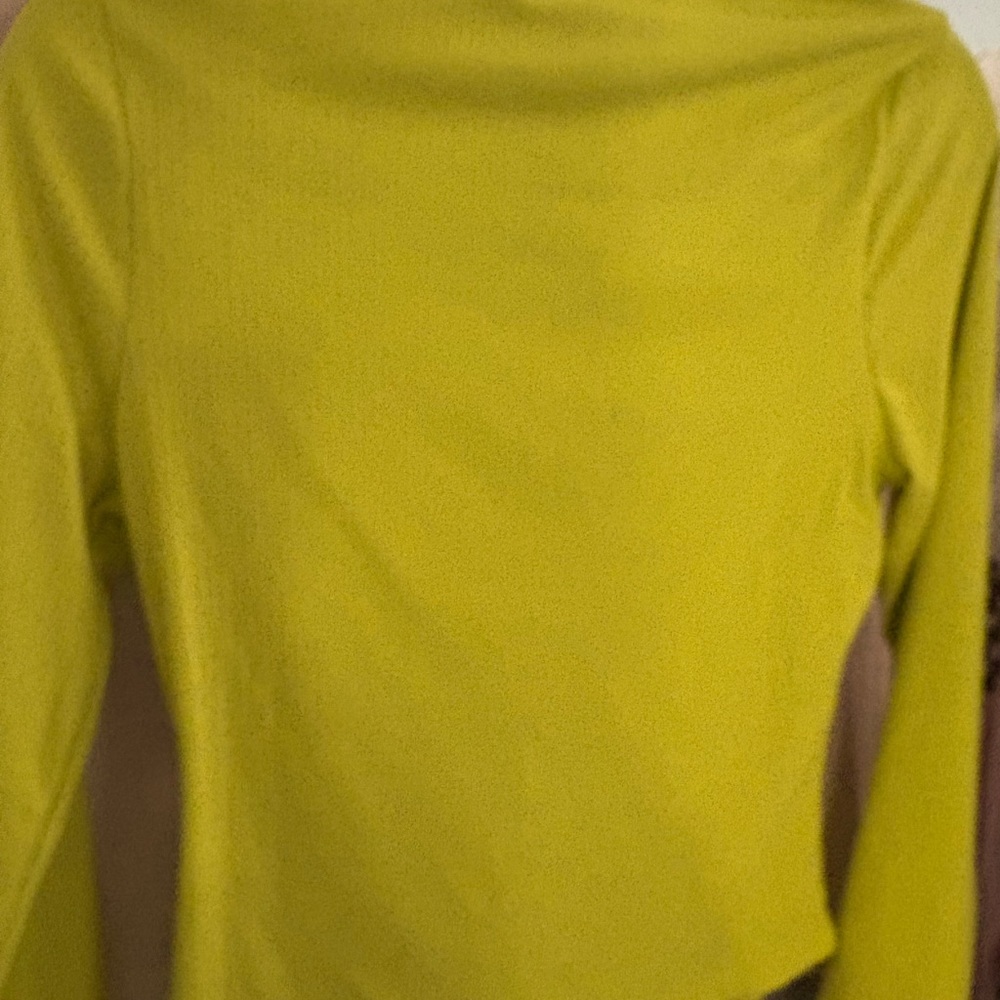 Brand new Bright Yellow Long Sleeve Top - Picture 5 of 6